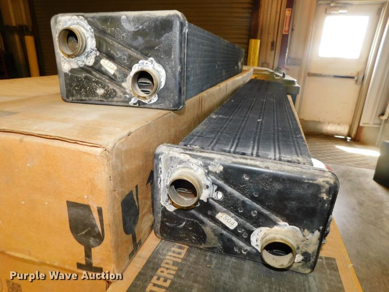 image for item HX9282 (8) radiator cores