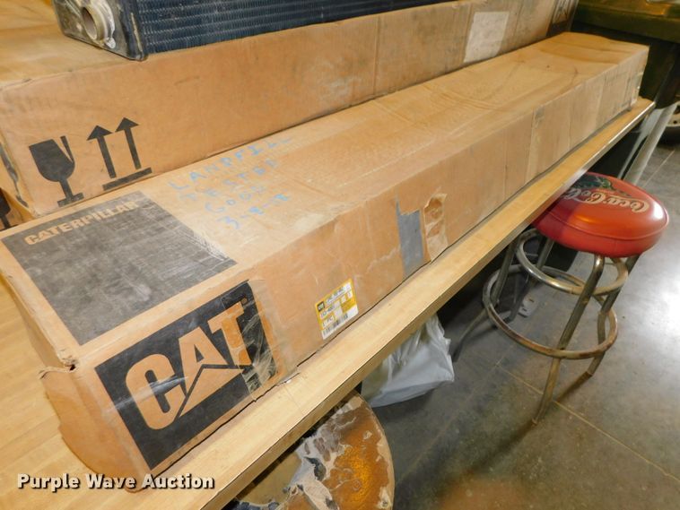 image for item HX9282 (8) radiator cores