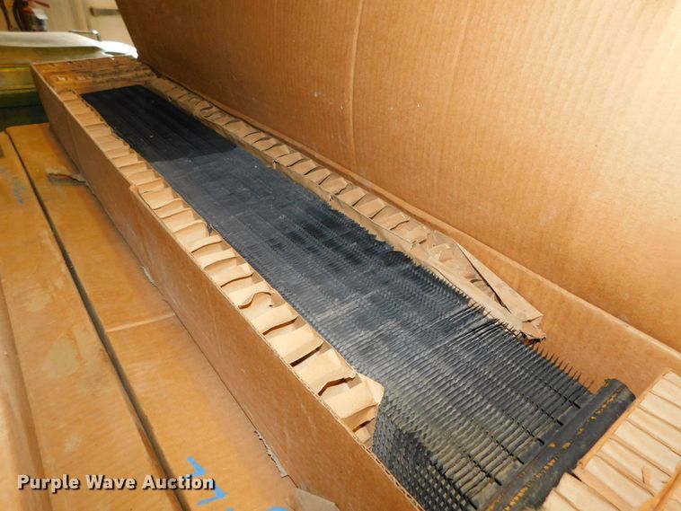 image for item HX9282 (8) radiator cores