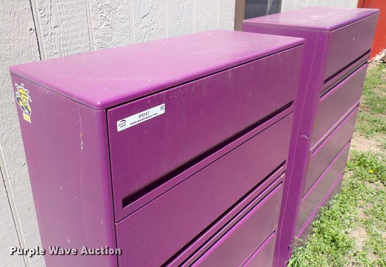 image for item IF9157 (2) metal cabinets