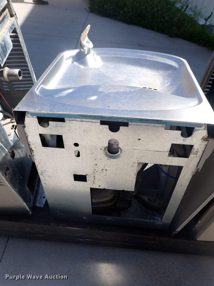 image for item IF9160 (4) water fountains