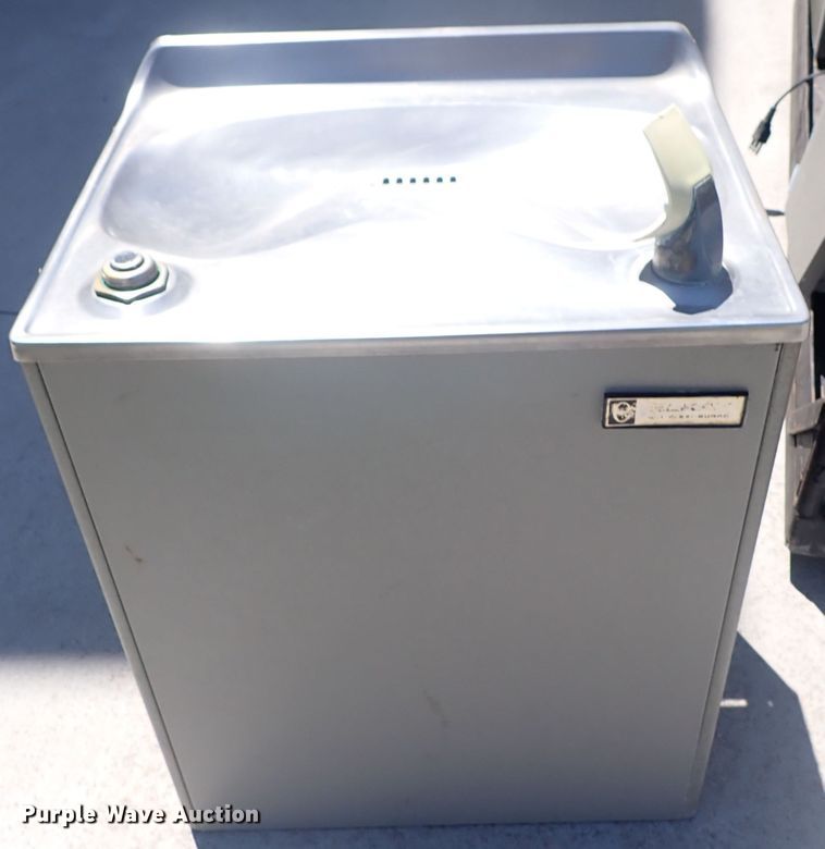 image for item IF9160 (4) water fountains