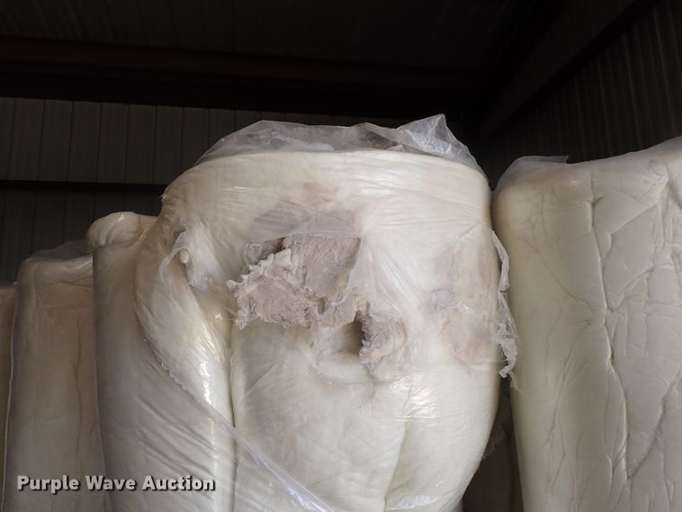 image for item IF9162 (28) rolls of Johns Mansville P30925 metal building insulation