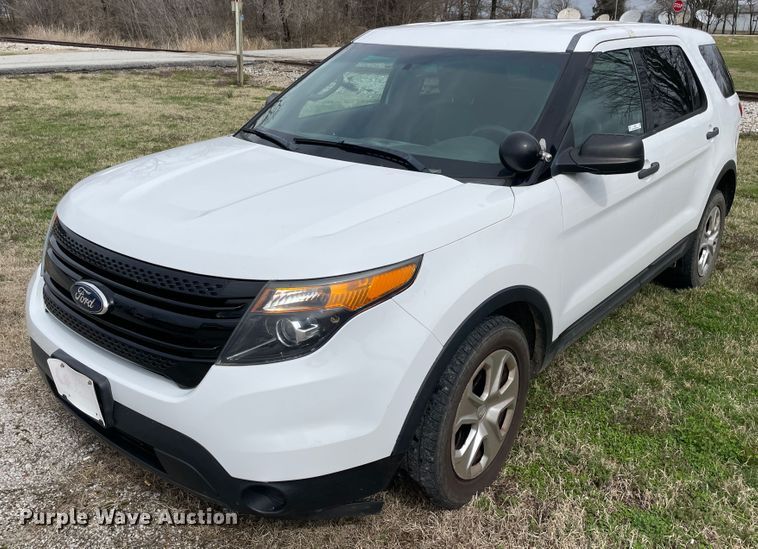 image for item II9327 2013 Ford Explorer Police  SUV