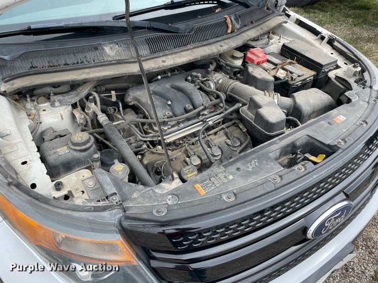 image for item II9327 2013 Ford Explorer Police  SUV