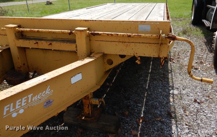 image for item II9955 Fleetneck  utility trailer