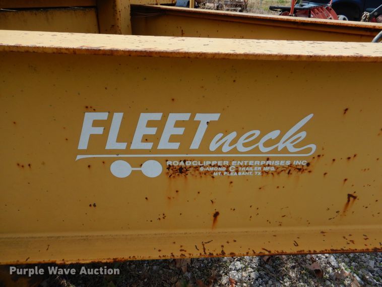 image for item II9955 Fleetneck  utility trailer