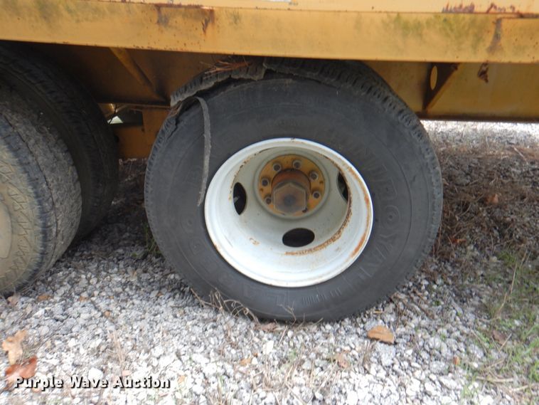 image for item II9955 Fleetneck  utility trailer