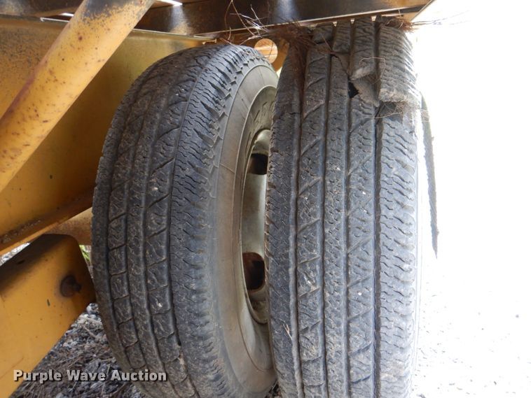 image for item II9955 Fleetneck  utility trailer