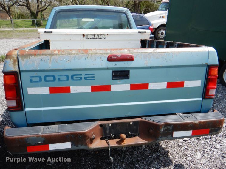 image for item II9960 1996 Dodge Dakota  pickup truck