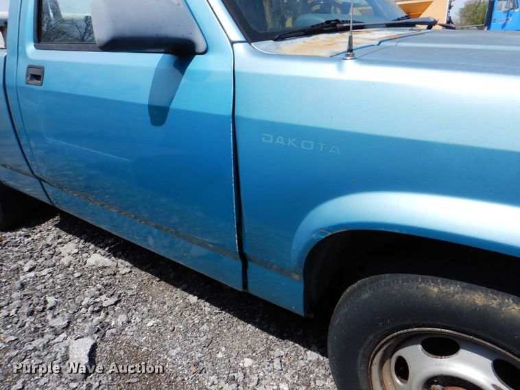 image for item II9960 1996 Dodge Dakota  pickup truck