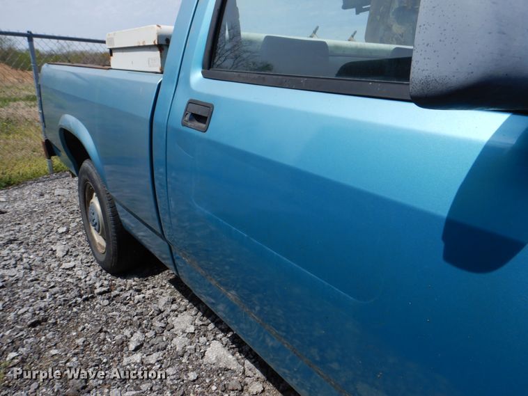 image for item II9960 1996 Dodge Dakota  pickup truck