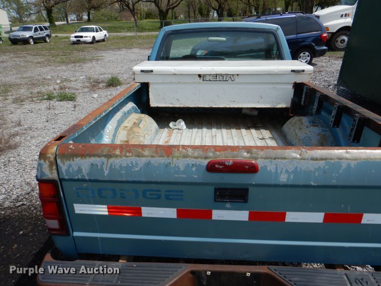 image for item II9960 1996 Dodge Dakota  pickup truck