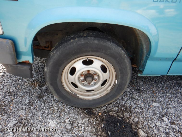 image for item II9960 1996 Dodge Dakota  pickup truck