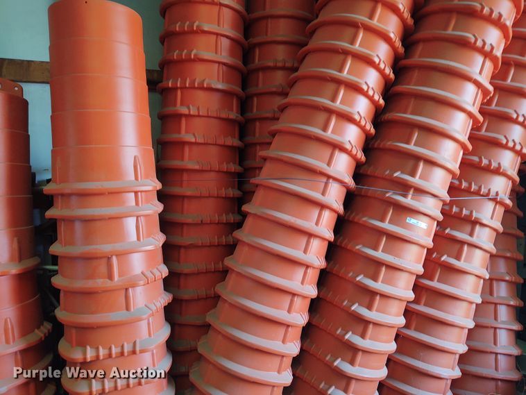 image for item IK9266 Approximately 200 traffic cones
