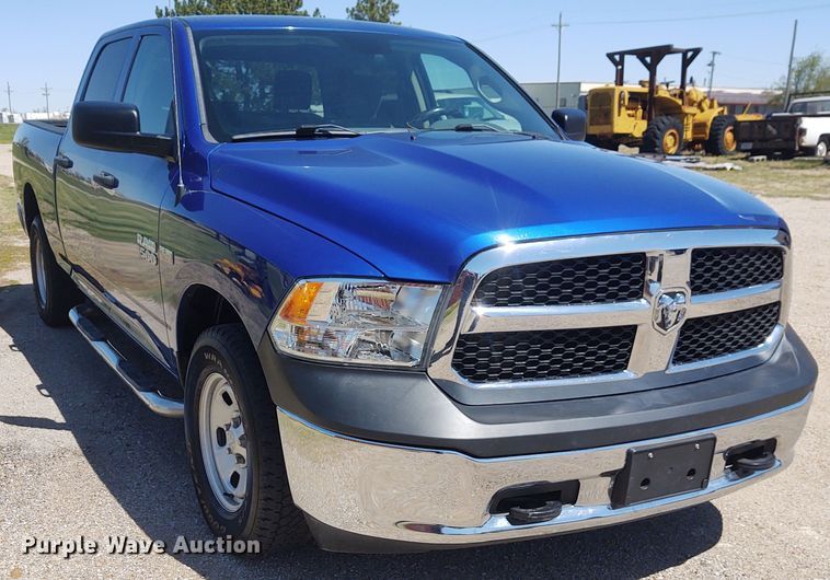 image for item IK9267 2016 Dodge Ram 1500  Crew Cab pickup truck