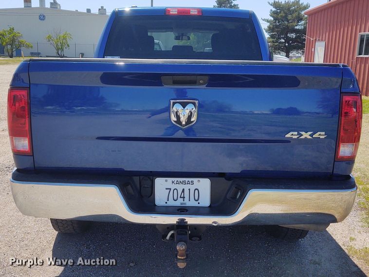 image for item IK9267 2016 Dodge Ram 1500  Crew Cab pickup truck