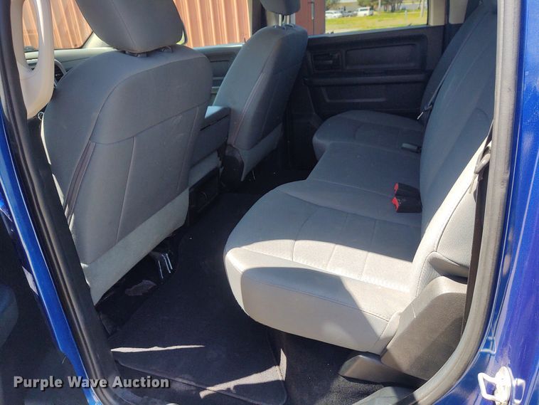 image for item IK9267 2016 Dodge Ram 1500  Crew Cab pickup truck