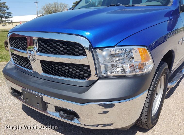 image for item IK9267 2016 Dodge Ram 1500  Crew Cab pickup truck