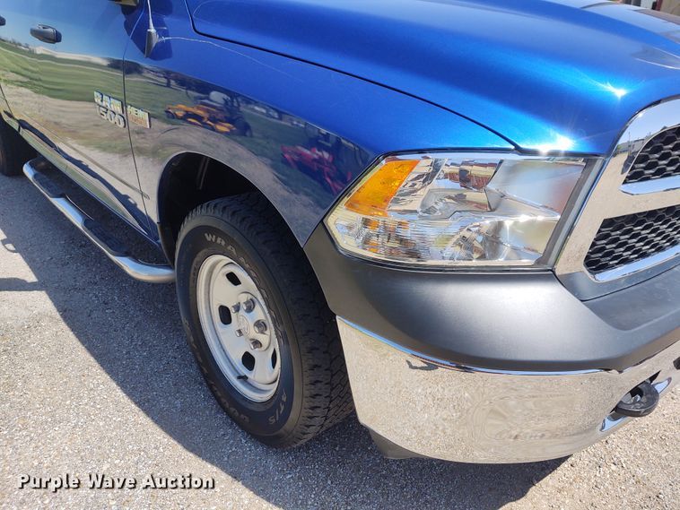 image for item IK9267 2016 Dodge Ram 1500  Crew Cab pickup truck