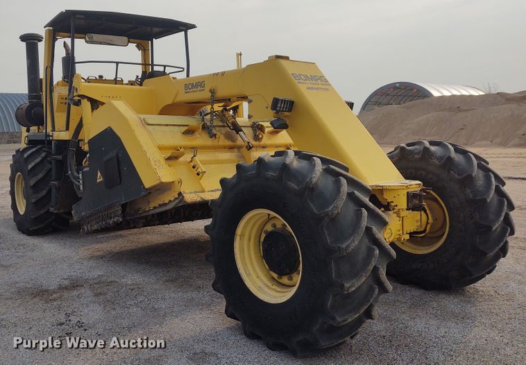 image for item IK9297 2007 Bomag MPH122  reclaimer