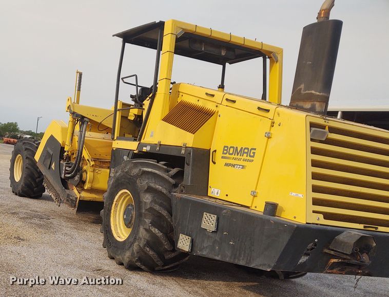 image for item IK9297 2007 Bomag MPH122  reclaimer