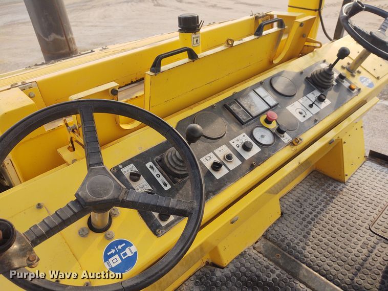 image for item IK9297 2007 Bomag MPH122  reclaimer