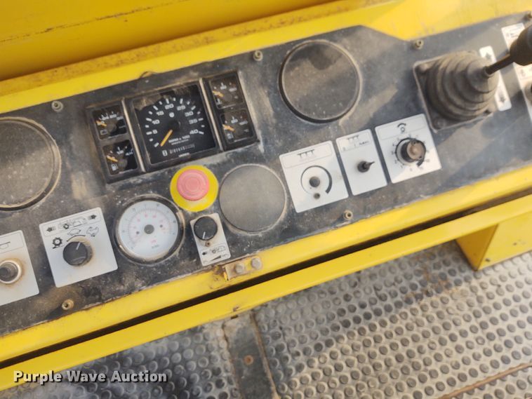 image for item IK9297 2007 Bomag MPH122  reclaimer