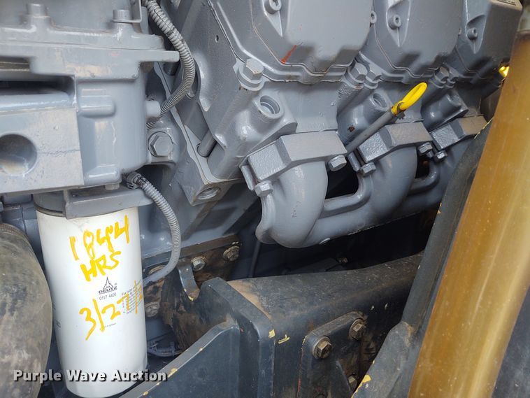 image for item IK9297 2007 Bomag MPH122  reclaimer