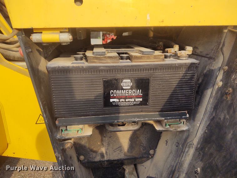 image for item IK9297 2007 Bomag MPH122  reclaimer