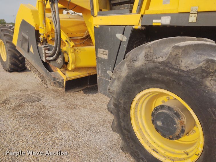 image for item IK9297 2007 Bomag MPH122  reclaimer