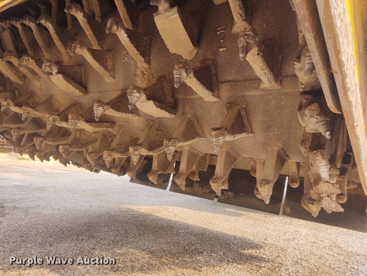 image for item IK9297 2007 Bomag MPH122  reclaimer