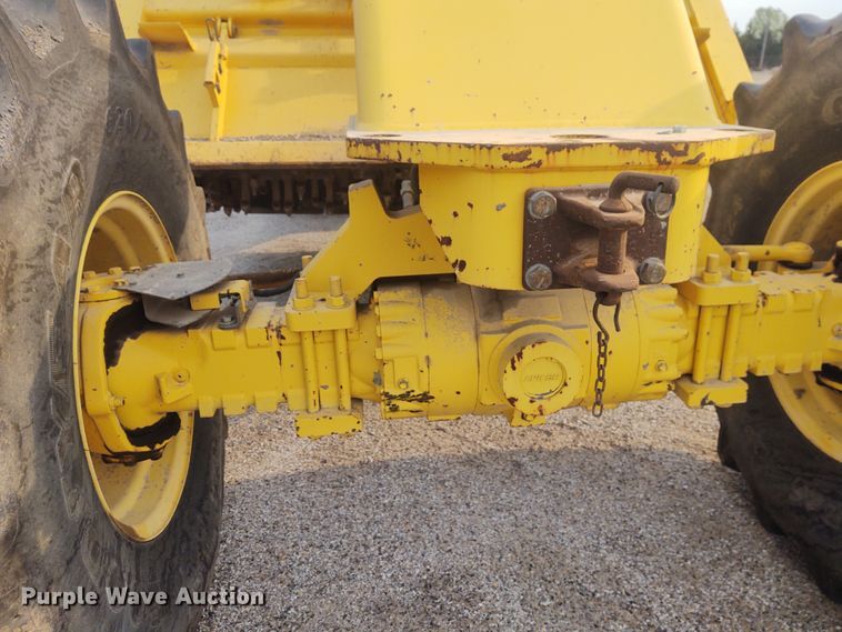 image for item IK9297 2007 Bomag MPH122  reclaimer