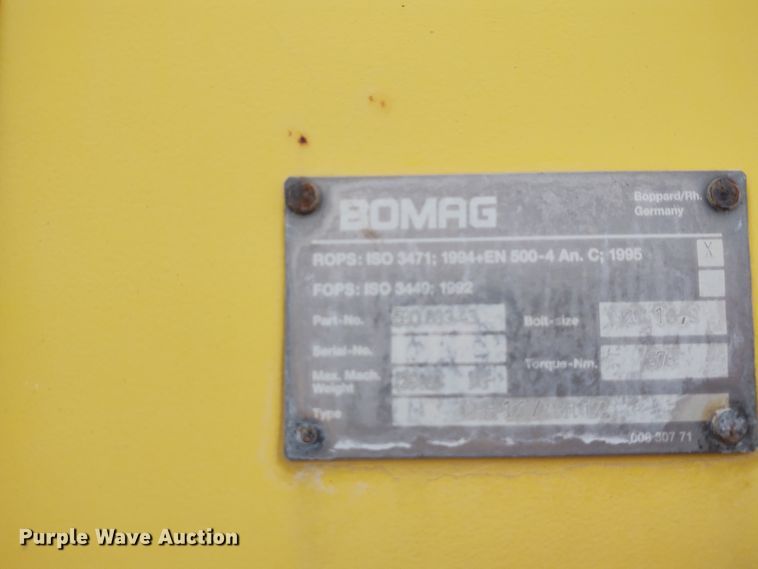 image for item IK9297 2007 Bomag MPH122  reclaimer