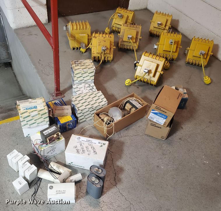 image for item IL9012 (8) Hi-Tek light fixtures