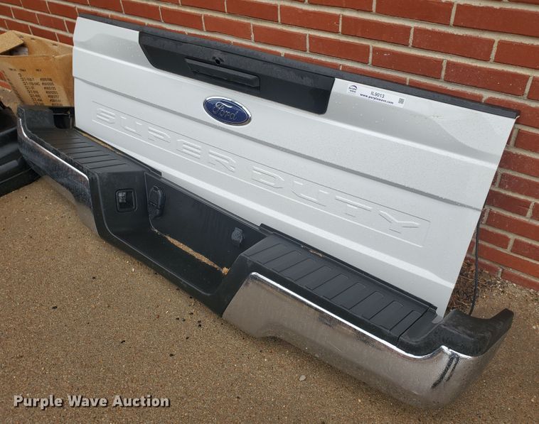 image for item IL9013 2020 Ford F350 parts