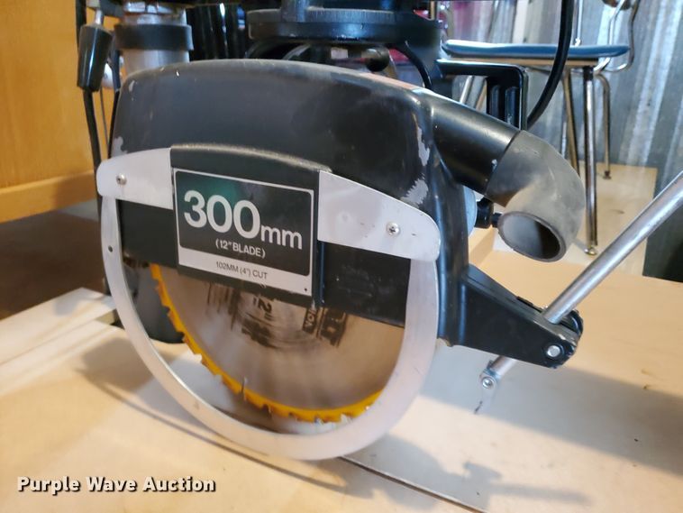 image for item IL9017 DeWalt 7790 radial arm saw