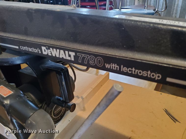 image for item IL9017 DeWalt 7790 radial arm saw