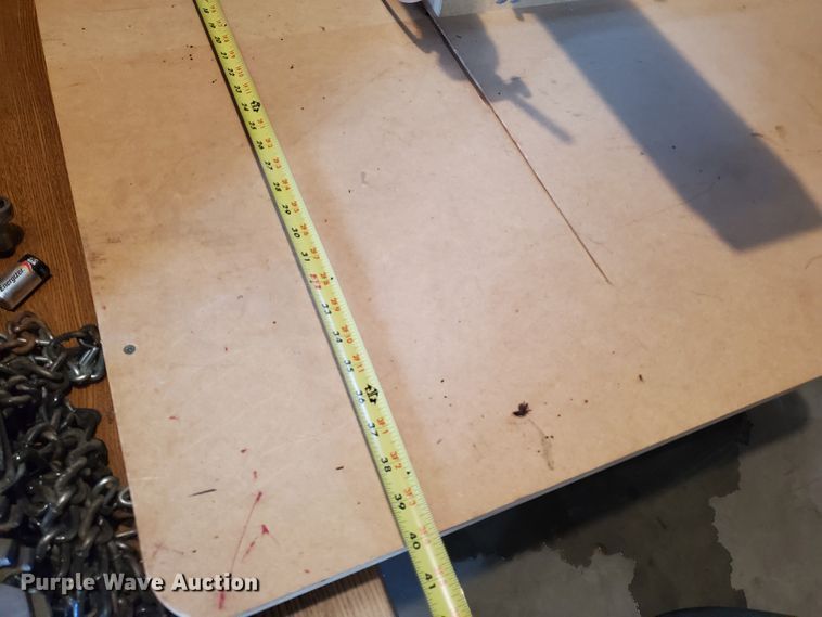 image for item IL9017 DeWalt 7790 radial arm saw