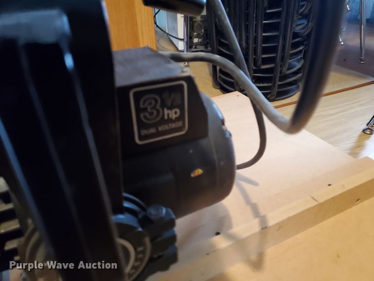 image for item IL9017 DeWalt 7790 radial arm saw