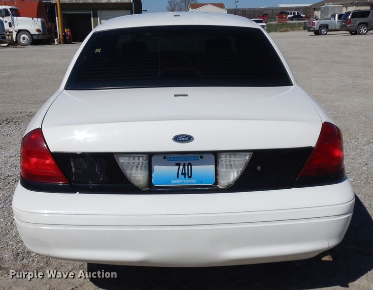image for item IP9107 2008 Ford Crown Victoria Police Interceptor