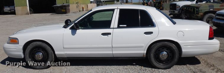 image for item IP9107 2008 Ford Crown Victoria Police Interceptor