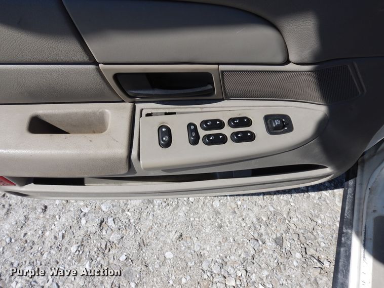 image for item IP9107 2008 Ford Crown Victoria Police Interceptor