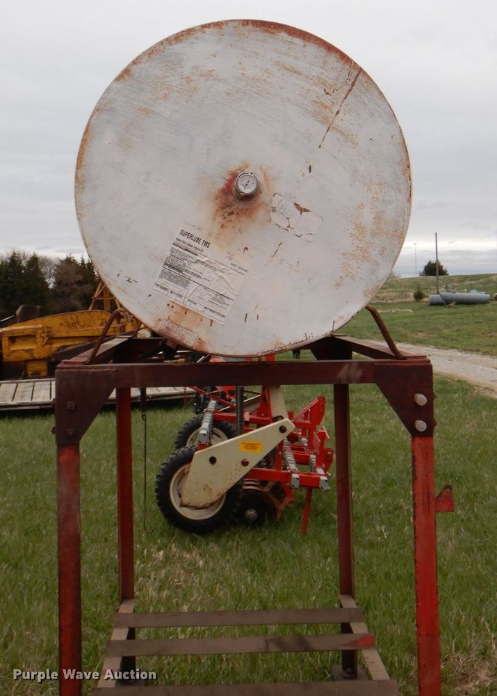 image for item IQ9253 Fuel tank