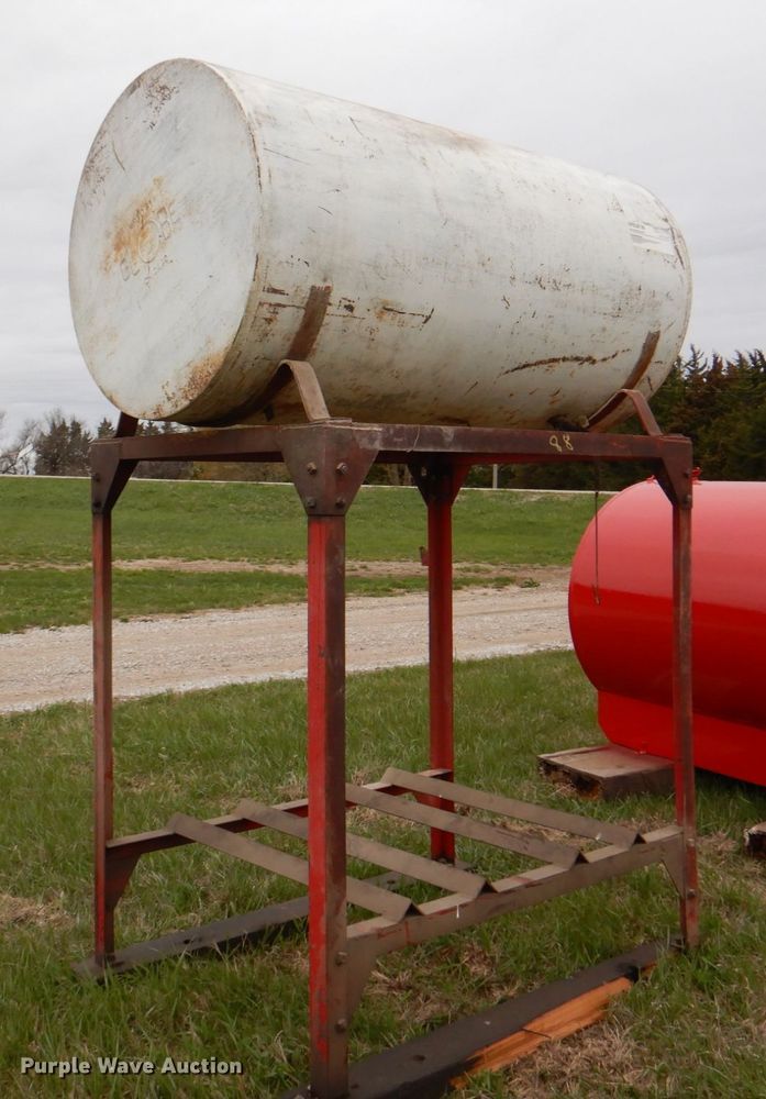 image for item IQ9253 Fuel tank