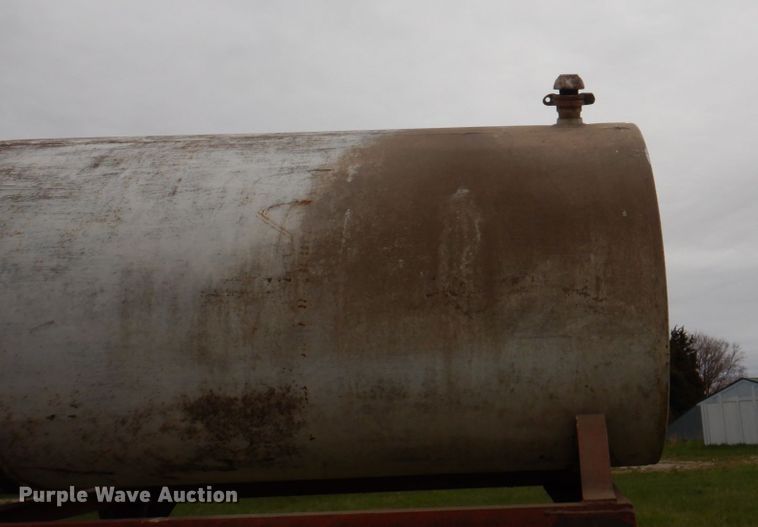 image for item IQ9253 Fuel tank