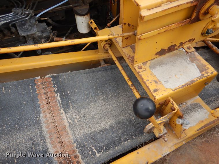 image for item IQ9256 Etnyre 450  chip spreader