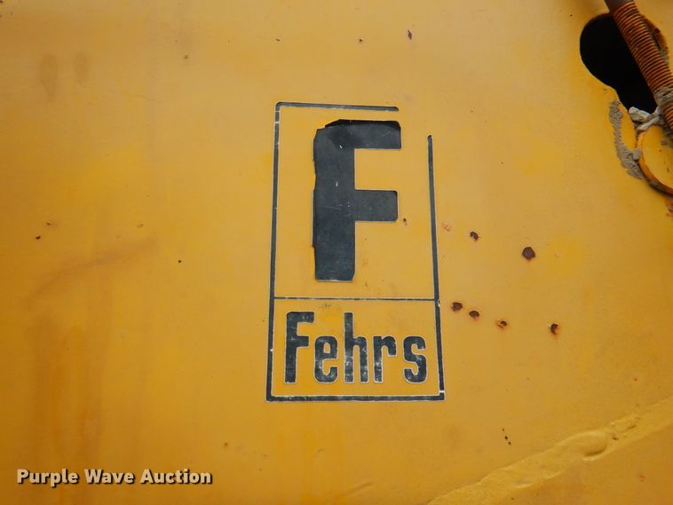 image for item IQ9256 Etnyre 450  chip spreader