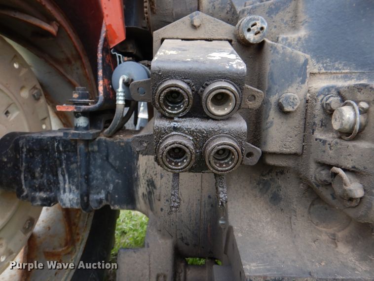 image for item IQ9257 Allis Chalmers 7045  tractor