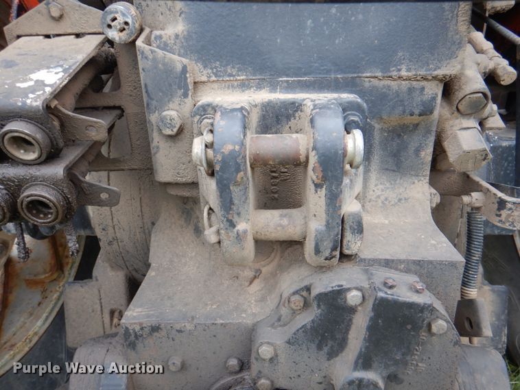 image for item IQ9257 Allis Chalmers 7045  tractor